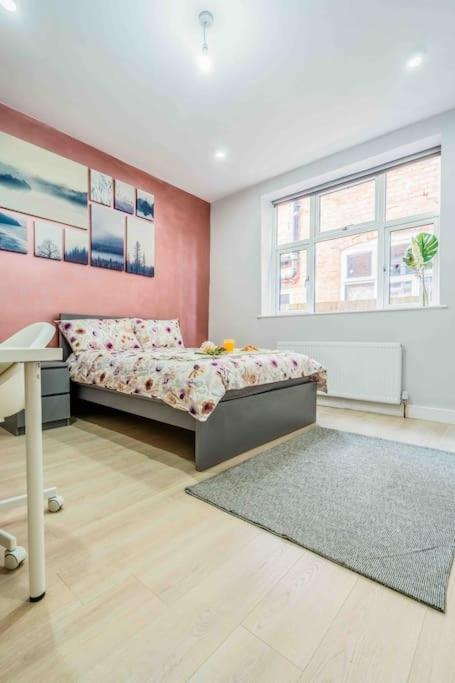 Ferienwohnung Beautiful Flat With Free Parking Birmingham Exterior foto