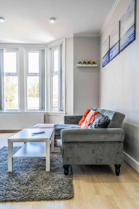 Ferienwohnung Beautiful Flat With Free Parking Birmingham Exterior foto