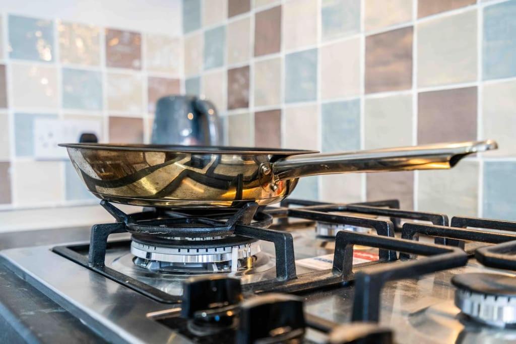Ferienwohnung Beautiful Flat With Free Parking Birmingham Exterior foto
